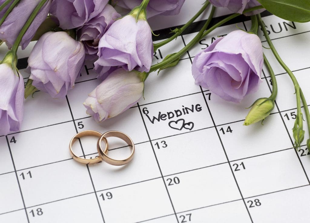 wedding-with-two-hearts-written-calendar